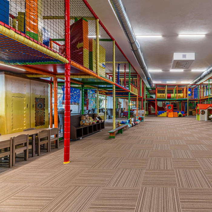 BABYLAND - interiér